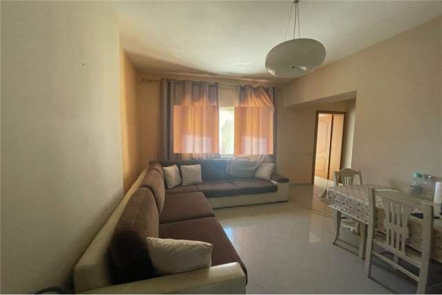 Tirane, jap me qera apartament 2+1 Kati 5, 92 m² 400 Euro (21 dhjetori)