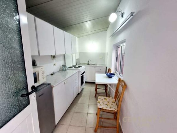 Tirane, jepet me qera apartament 1+1+BLK Kati 2, 80 m² 450 Euro (Pazari i Ri)