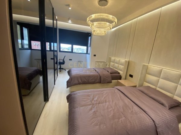 Tirane, shitet apartament 2+1 Kati 2, 120 m² (petro nini)