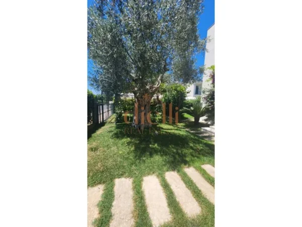 Vile Per Qira Ne Vala Mar ResidenceDurres, Qira 2 Katshe ,