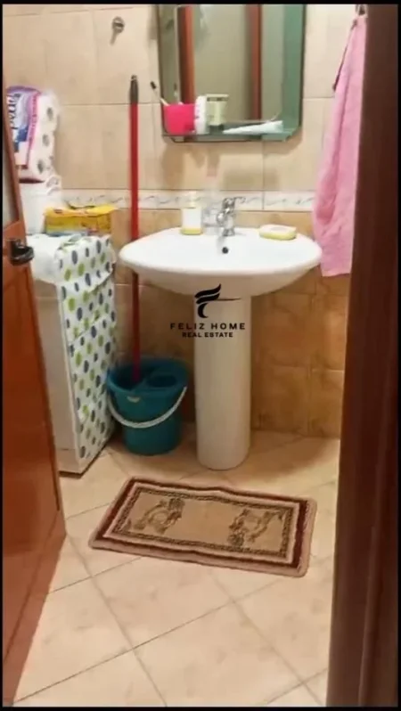 Tirane, jepet me qera apartament 1+1 Kati 2, 75 m² 490 € (5 MAJI)