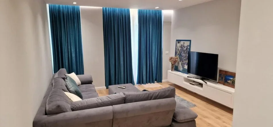 Dhermi - Palase, shitet apartament 3+1+Aneks+Ballkon Kati 5, 137 m² 350.000 € (Dhermi)