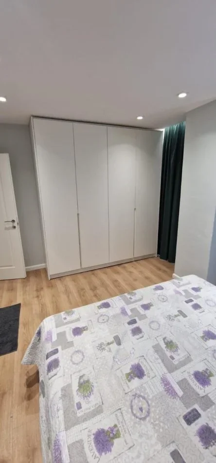 Dhermi - Palase, shitet apartament 3+1+Aneks+Ballkon Kati 5, 137 m² 350.000 € (Dhermi)