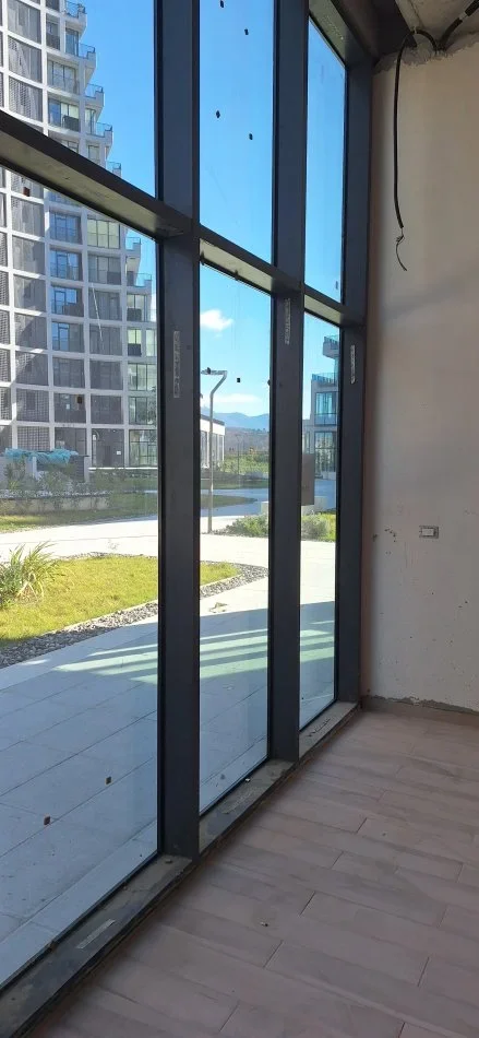 Dyqan  Kompleksi Lake View Kati 0, 42 m² 1.500 €