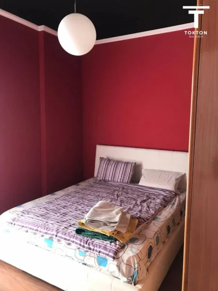 Tirane, shitet apartament 2+1+Ballkon Kati 3, 105 m² 100.000 € (Selite) TT 1075