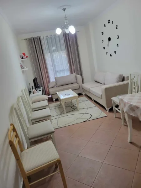 Tirane, shes apartament 1+1+Ballkon Kati 2, 60 m² 88.000 € (5 MAJI)