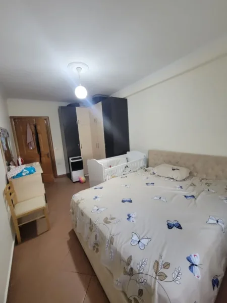 Tirane, shes apartament 1+1+Ballkon Kati 2, 60 m² 88.000 € (5 MAJI)