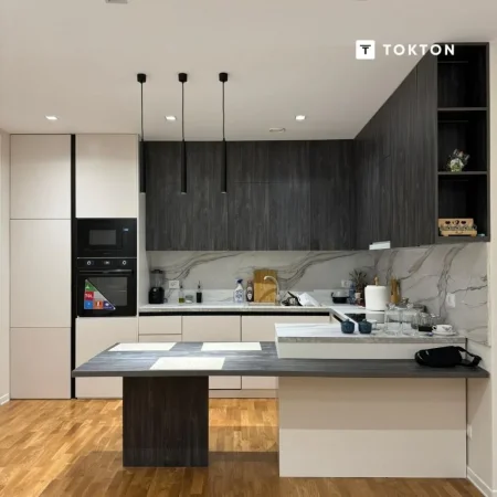 Tirane, shitet apartament 2+1 Kati 4, 115 m² 235.000 € (Rruga Aleksander Moisiu)