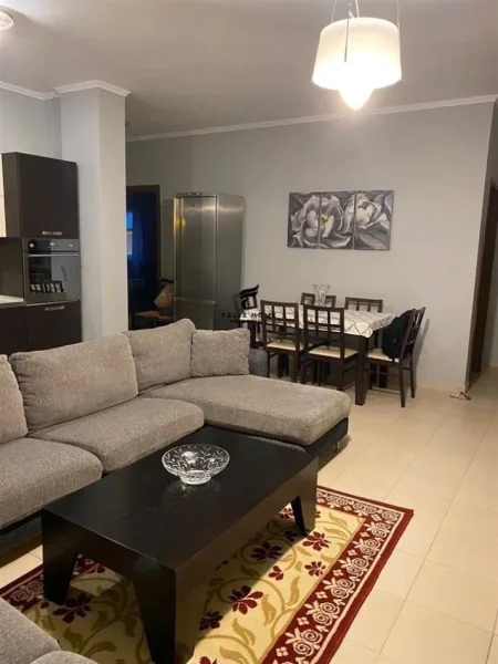 Tirane, jepet me qera apartament 2+1 Kati 2, 115 m² 600 € (KOPSHTI ZOOLOGJIK)