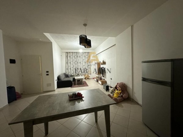 Tirane, shitet apartament 1+1 Kati 0, 70 m² 77.000 € (Fresku)