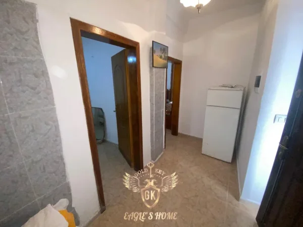 Durres, jepet me qera apartament 1+1 , 65 m² 250 € 