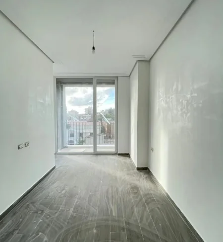 Tirane, shitet apartament 2+1 , 98 m² 170.000 € (Gjimnazi Partizani)
