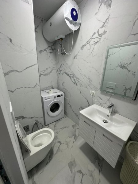 Tirane, jepet me qera apartament 2+1 Kati 6, 90 m² 600 € (Stacioni i Trenit)