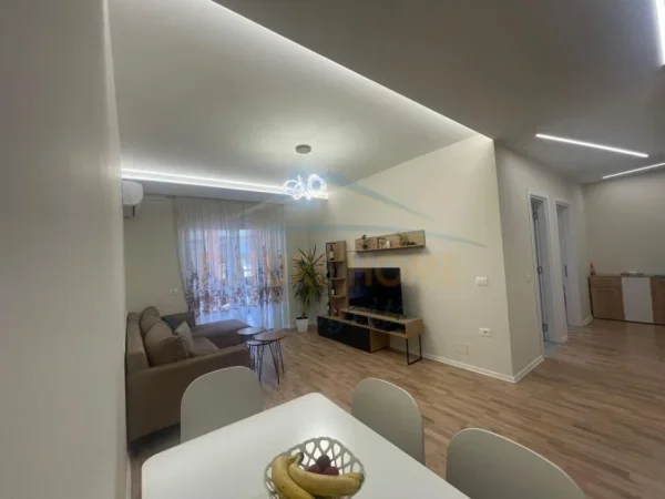 Tirane, shitet apartament 1+1+Ballkon Kati 5, 71 m² 142.000 € (Ali Demi)