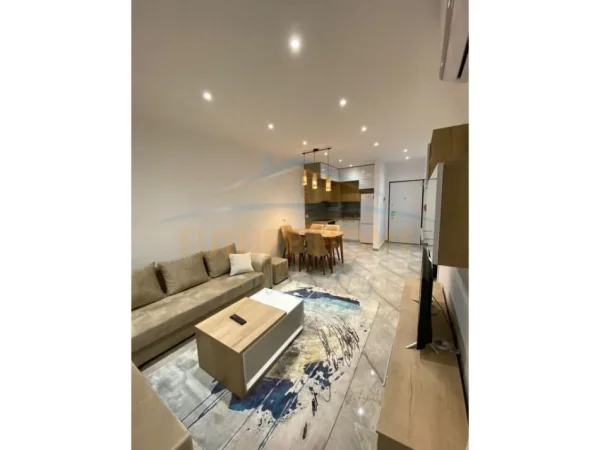 Tirane, jepet me qera 1+1+post parkimi Kati 2, 64 m² 500 € (Oxhaku)