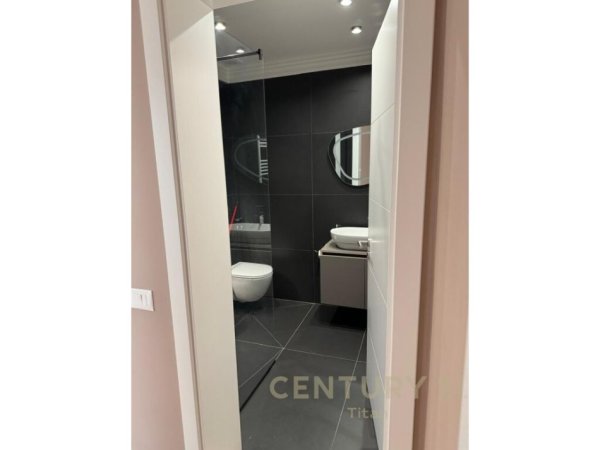 Tirane, shitet apartament 2+1+Ballkon Kati 5, 107 m² 153.000 € (Terminali i Veriut te Kthesa e Kamzes)      Titan95791