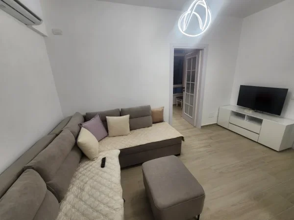 Durres, apartament ne plazh Shkembi I Kavajes