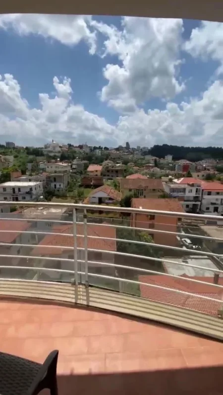 Tirane, shes apartament 2+1 Kati 8, 122 m² 185.000 € (Rruga Gramoz Pashko)