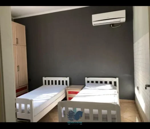 Jepet Me Qera Shtepi Private 2+1 Tek Bulevardi i Ri [ID PV0468]
