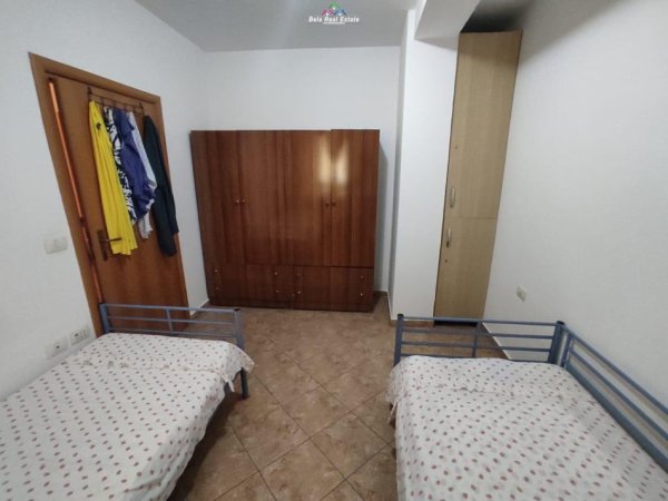 Tirane, jepet me qera apartament 1+1 Kati 2, 60 m² 400 € (DON BOSKO)