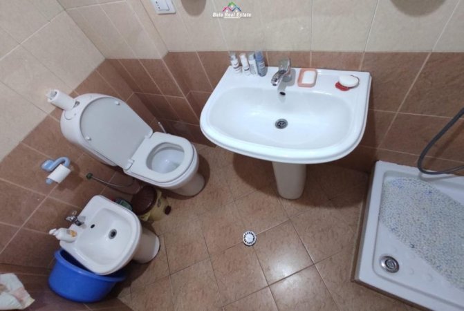 Tirane, jepet me qera apartament 1+1 Kati 2, 60 m² 400 € (DON BOSKO)