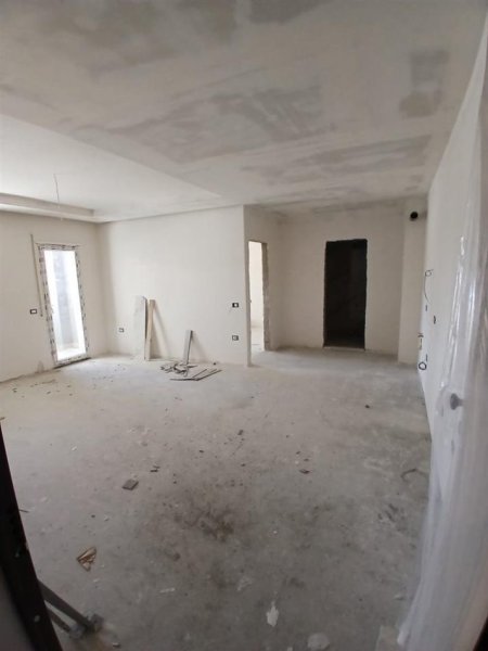 Tirane, jepet me qera apartament Kati 4, 87 m² 150.000 € (Dritan Hoxha)