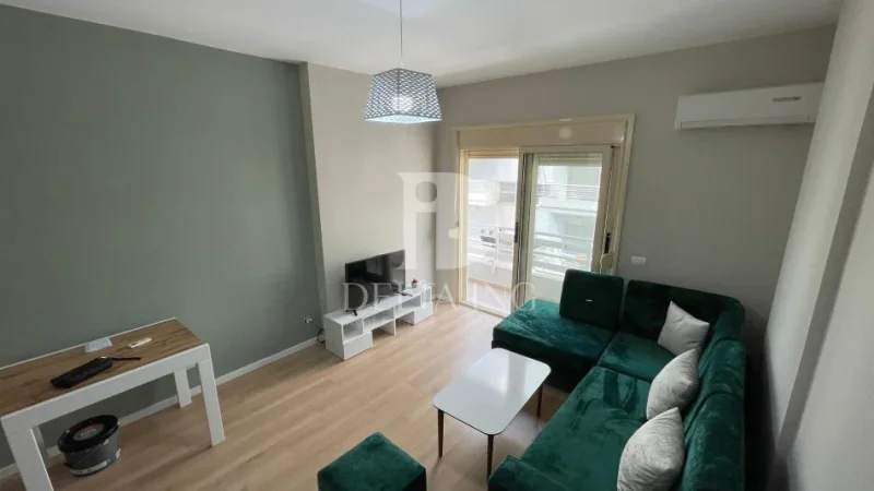 Vlore, shitet apartament 1+1+Aneks+Ballkon Kati 4, 74 m² 185.000 € (Lungo Mare)