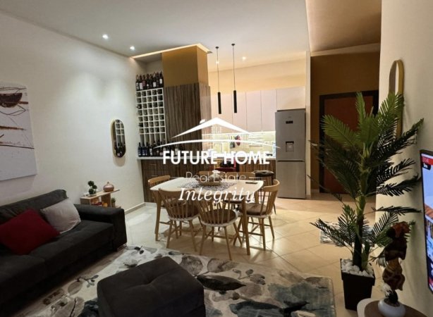 Tirane, jepet me qera apartament 1+1 Kati 1, 70 m² 600 € (Rruga Bill Klinton)
