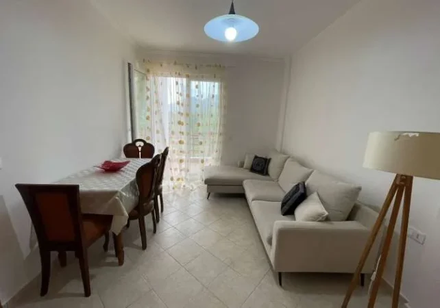 Tirane, shitet apartament 1+1 Kati 3, 60 m² 68.000 € (Fresku)