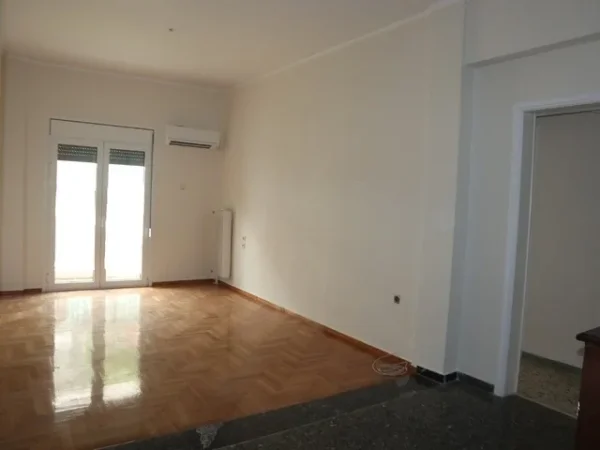 Tirane, jepet me qera apartament 2+1 Kati 6, 129 m² 490 € (astir)