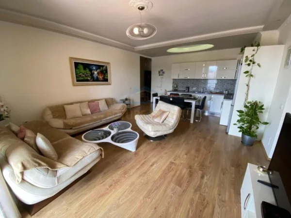 Tirane, shitet apartament 2+1+Ballkon Kati 8, 112 m² 170000 € (Gramoz Pashko)