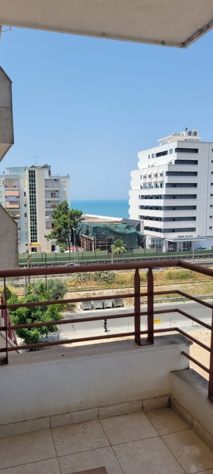 Durres, shitet apartament 1+1+Ballkon , 65 m² 70.000 € 