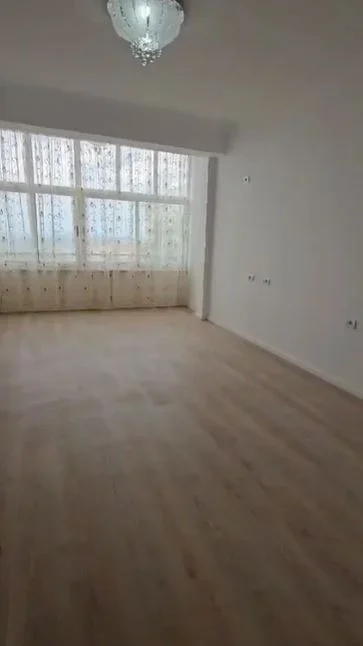 Tirane, shitet apartament 1+1 Kati 2, 52 m² 77.000 € (Fresk)