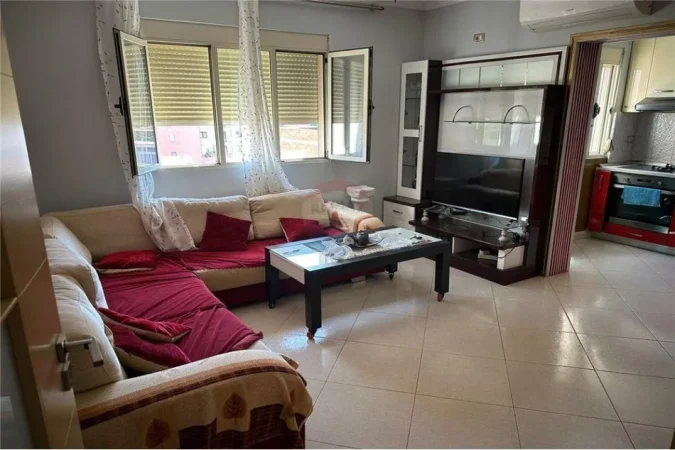 Tirane, jepet me qera apartament 2+1 Kati 6, 87 m² 119.000 € (Rruga Ali Demi - Perballe shkolles Kushtrimi Lirise)