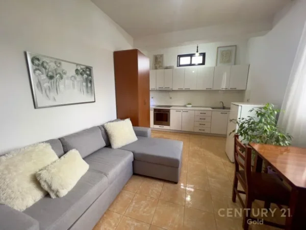 Tirane, shitet apartament 1+1 Kati 4, 50 m² 72.000 € 