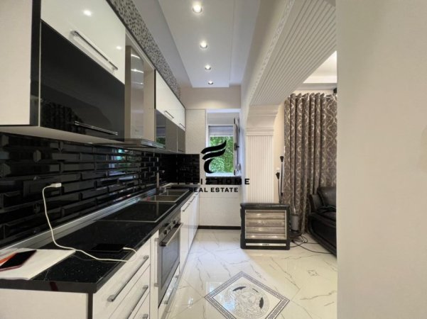Tirane, jepet me qera apartament 1+1 Kati 1, 74 m² 430 € (RRUGA FERIT XHAJKO)
