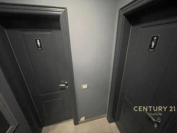 Tirane, jepet me qera ambjent biznesi Kati 1, 205 m² 1.600 € (Astir)