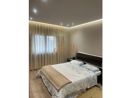 Tirane, jepet me qera apartament 1+1+Ballkon , 500 € 