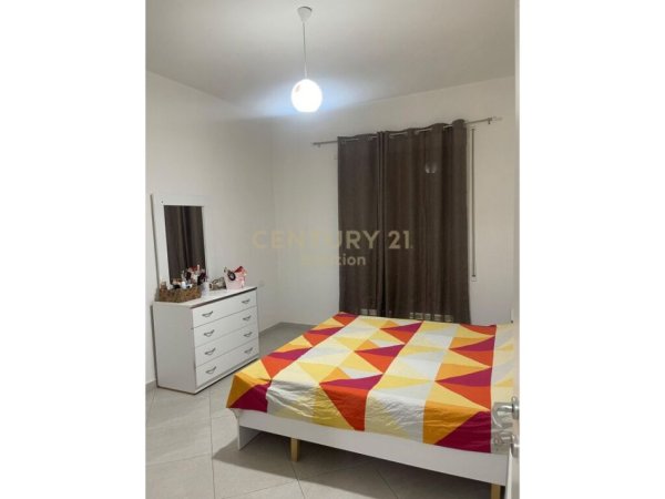 Tirane, jepet me qera apartament 1+1 Kati 1, 72 m² 400 € (astir)