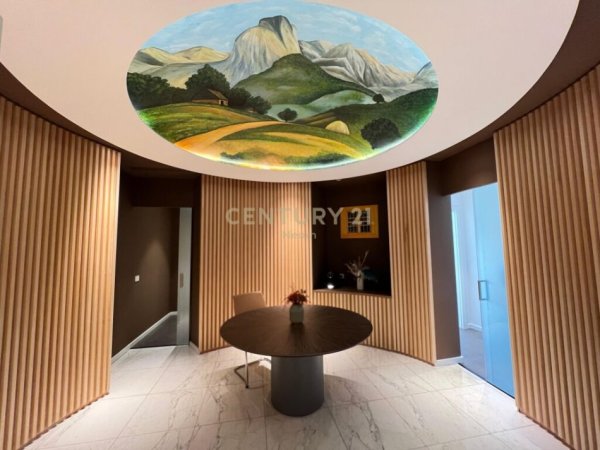 SHESIM, ZYRË MODERNE - 243 M2 me PAMJE FANTASTIKE!Neom95877