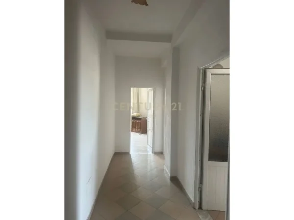 Tirane, shitet apartament 2+1 Kati 4, 110 m² 127.000 € (Dritan hoxha)