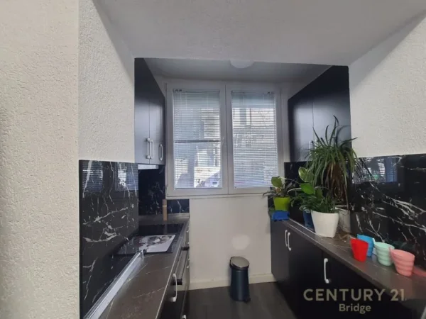 Tirane, shitet apartament Kati 2, 99 m² 135.000 € (21 dhjetori)