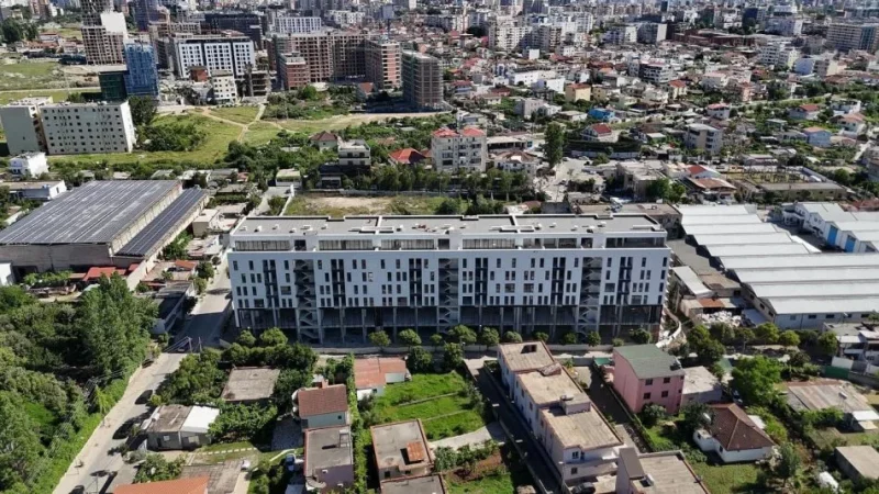 Shitet apartament 2+1,tek Rezidenca Ish-Uzina Dinamo e Re 1450€/m²!