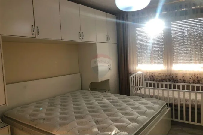 Tirane, jepet me qera apartament 2+1 , 120 m² 450 € (Rruga Teodor Keko)