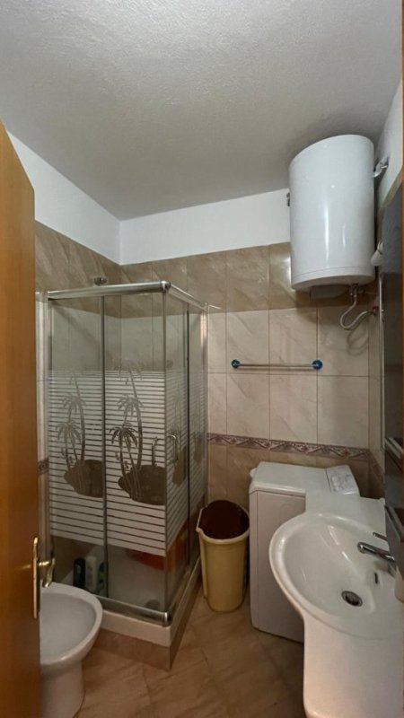 Durres, shitet apartament 3+1+Ballkon Kati 7, 106 m² 135.000 € (Kompleksi Teuta, Durres)