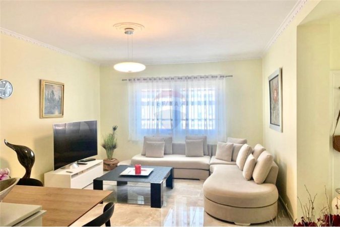 Tirane, jepet me qera 2+1 Kati 6, 600 € (Rruga e Kavajes)