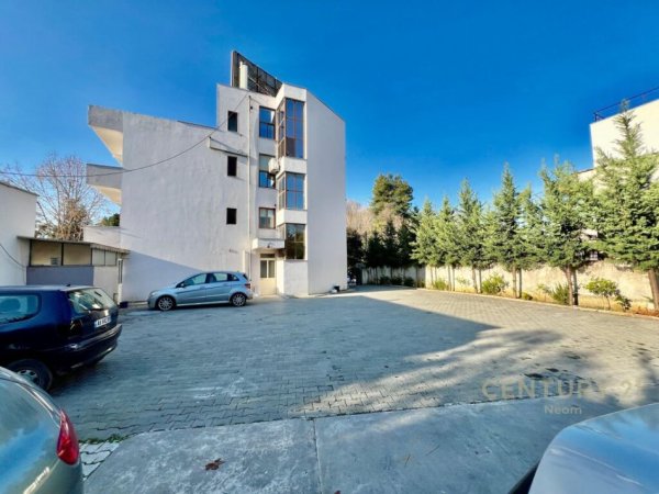 QIRA, SUPER GODINË BIZNESI 4 KATE ‼️Neom85845