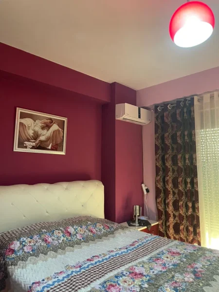 Durres, jepet me qera apartament 1+1 Kati 3, 70 m² 300 € (Plazh Durres ,Antayla)