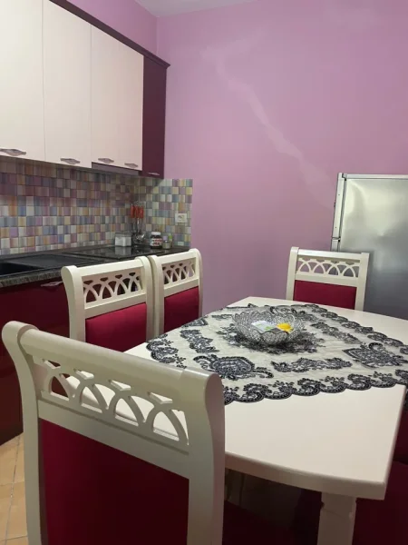 Durres, jepet me qera apartament 1+1 Kati 3, 70 m² 300 € (Plazh Durres ,Antayla)