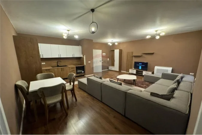 Tirane, jepet me qera apartament 1+1 Kati 2, 70 m² 550 € (Gjykata Administrative - Don Bosko)